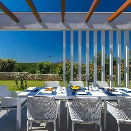 Sabina בית נופש פורץ